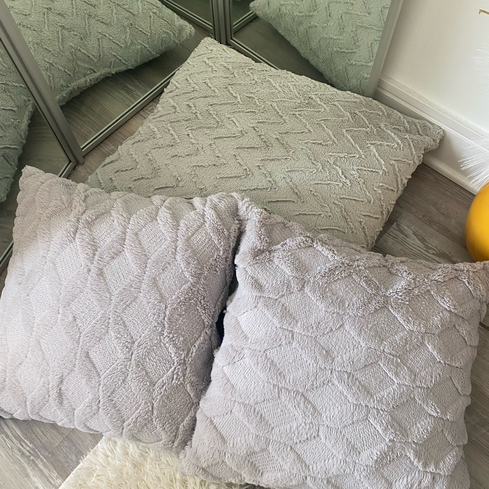 Set of pillows - gray, plush accent pillows